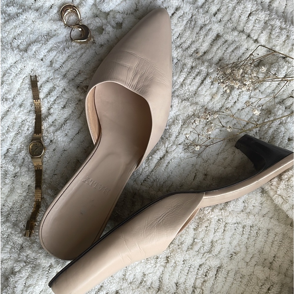 Bally Vintage Leather Kitten Heels